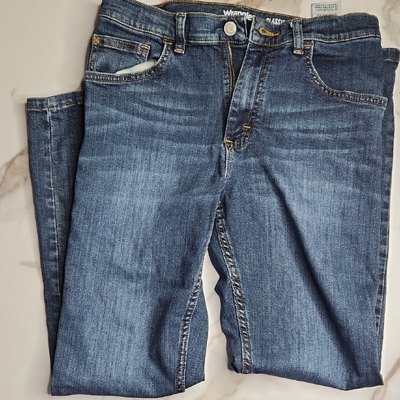 Wrangler Kids Classic Blue Jeans - Picture 1 of 7